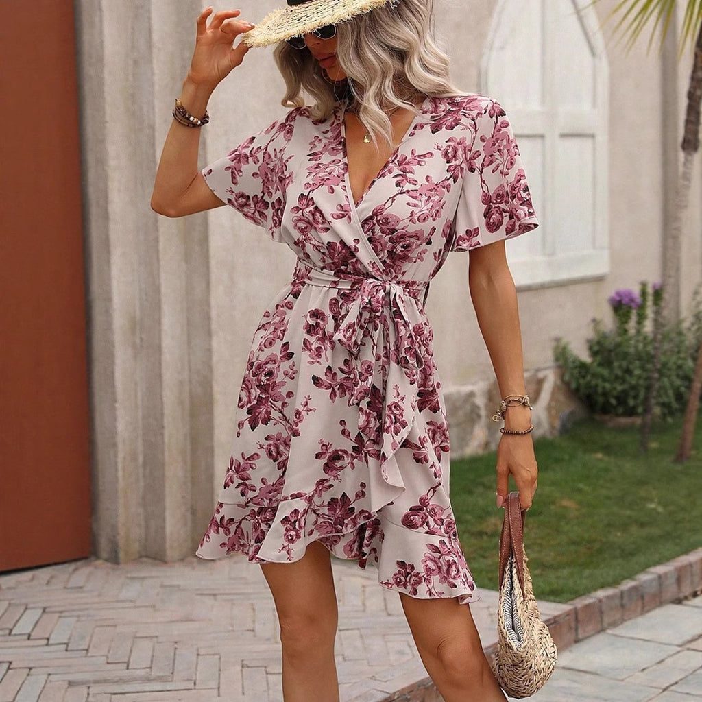 Vestido Mini de Manga Corta con Escote en V y Estampado de Lunares