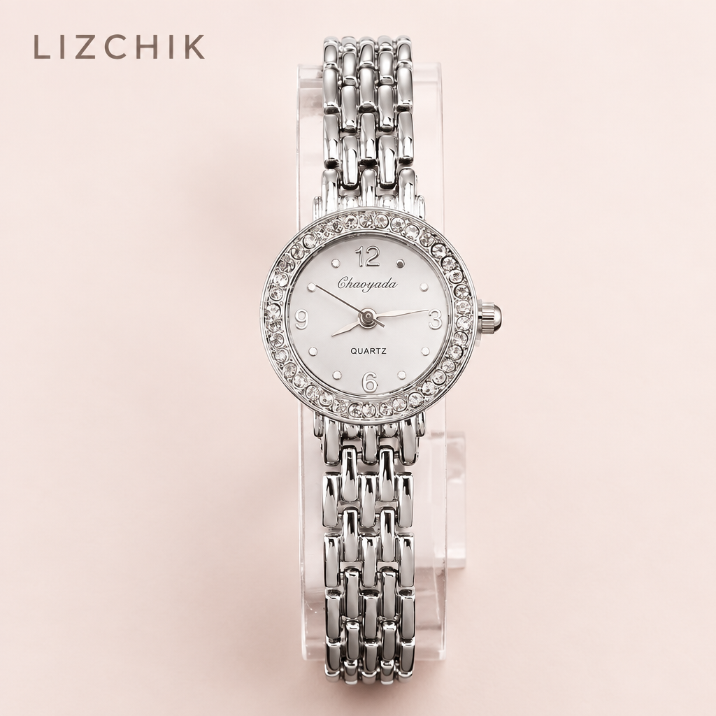 Otra vista del reloj con fondo LIZCHIK